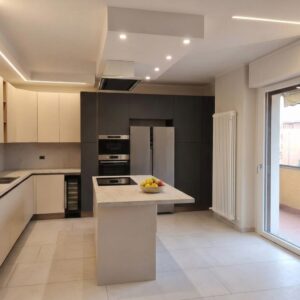 interni cucina appartamento ristrutturato Reggio Emilia